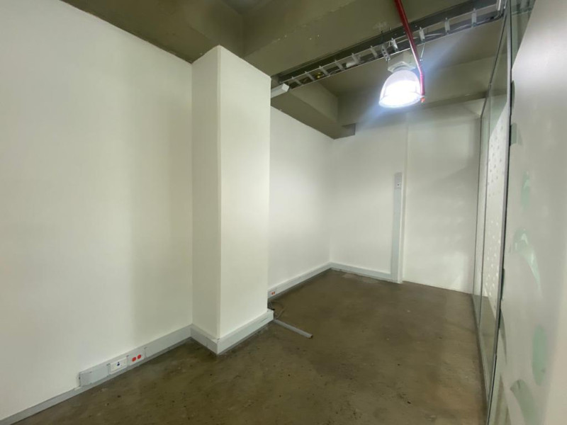 Oficina En Arriendo - Santa Barbara Oriental, Bogotá