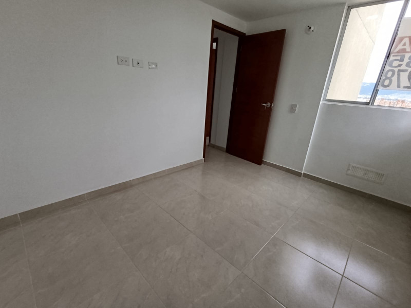 Apartamento En Venta - Perdomo   Madelena, Bogotá