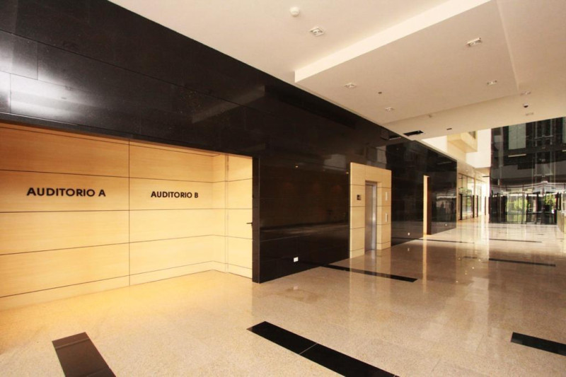 Oficina En Venta - Usaquén, Bogotá