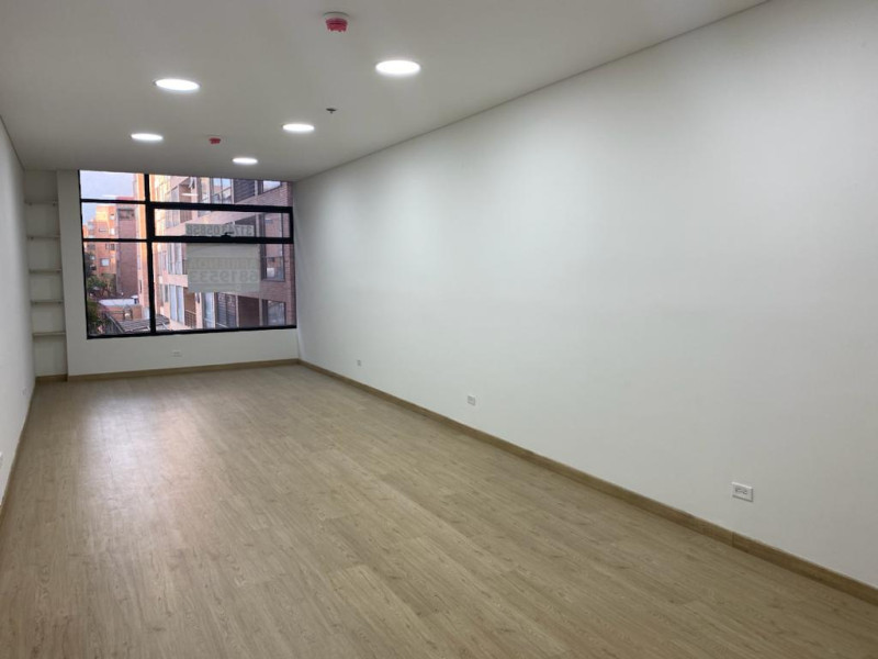 Oficina En Venta - Usaquén, Bogotá