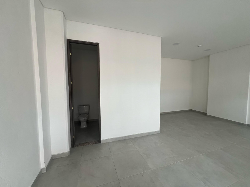 Local En Arriendo - Marly, Bogotá