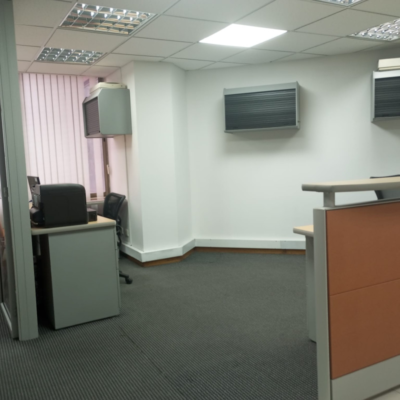 Oficina En Venta - Santa Barbara, Bogotá