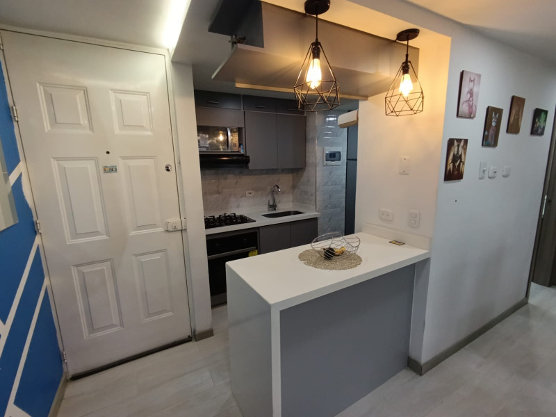 Apartamento En Venta - Castilla La Nueva, Bogotá