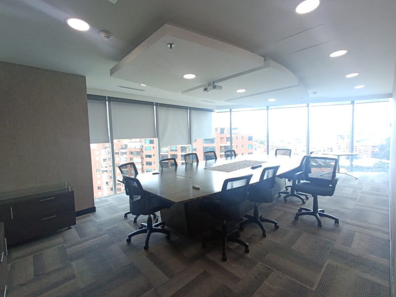Oficina En Arriendo - Santa Ana Oriental, Bogotá