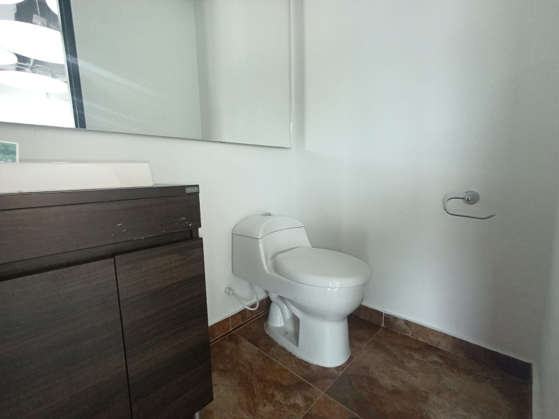 Oficina En Arriendo - Santa Ana Oriental, Bogotá