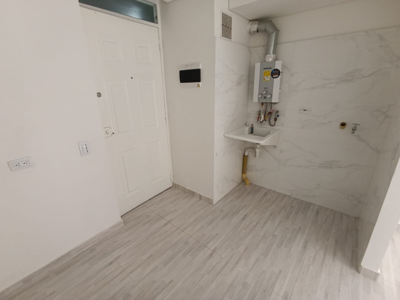 Apartamento En Venta - Primavera, Bogotá