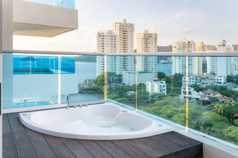 Apartamento En Venta - Playa Salguero, Santa Marta