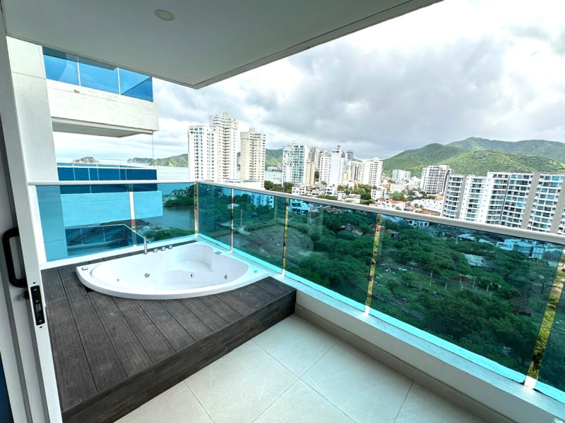 Apartamento En Venta - Playa Salguero, Santa Marta
