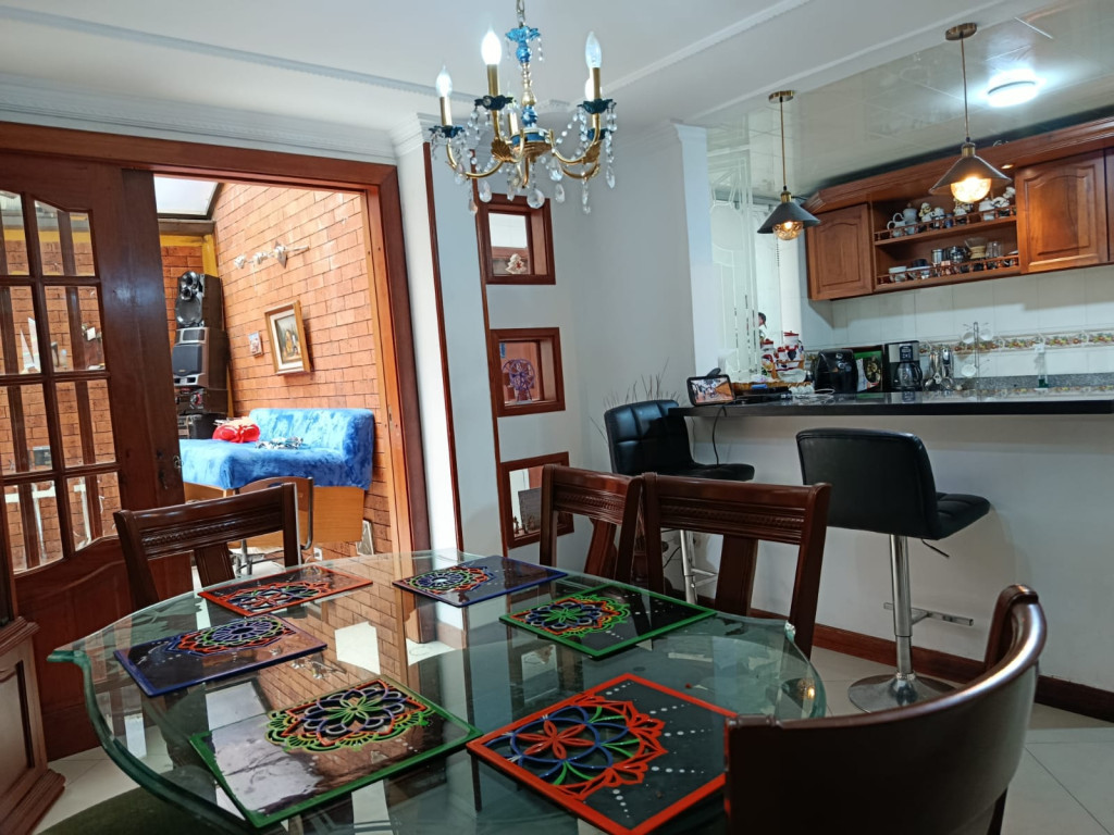Casa En Venta - Chia Centro, Chia