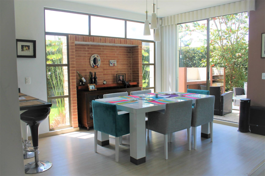 Casa En Venta - Chia Centro, Chia