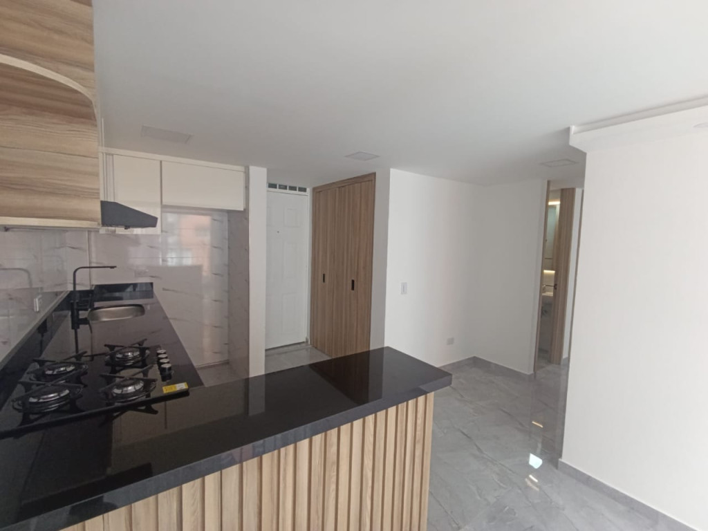 Apartamento En Arriendo - Hayuelos, Bogotá