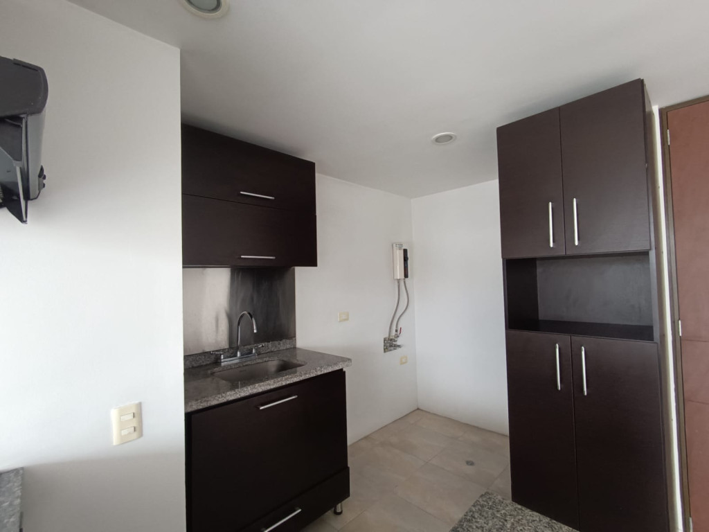 Apartamento En Venta - Cedritos, Bogotá