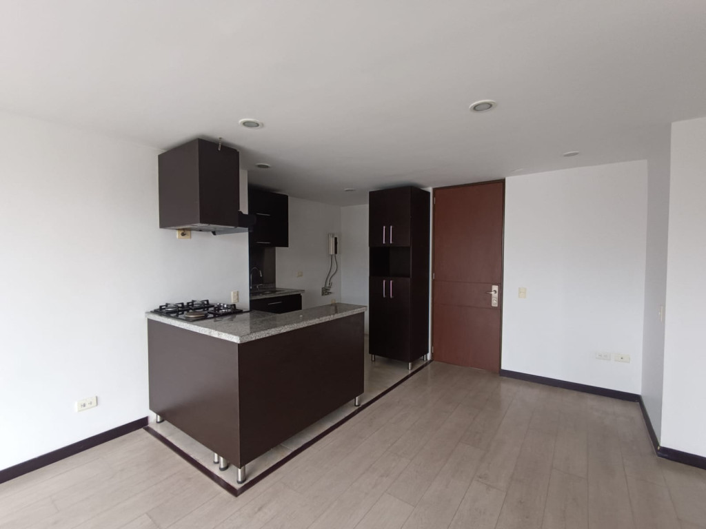 Apartamento En Venta - Cedritos, Bogotá