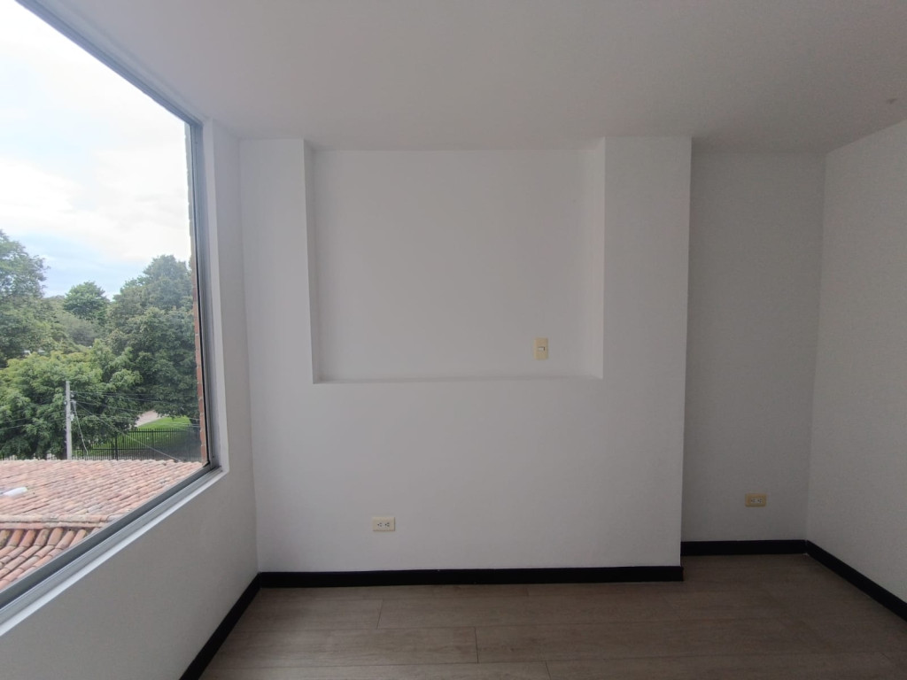Apartamento En Venta - Cedritos, Bogotá
