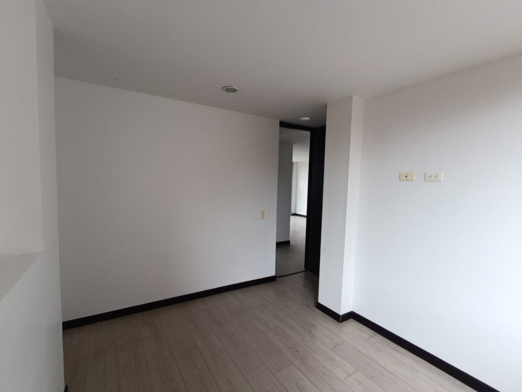 Apartamento En Venta - Cedritos, Bogotá