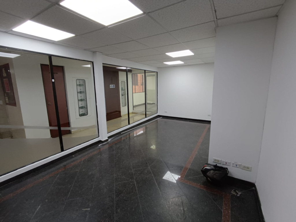 Oficina En Arriendo - Chicó, Bogotá