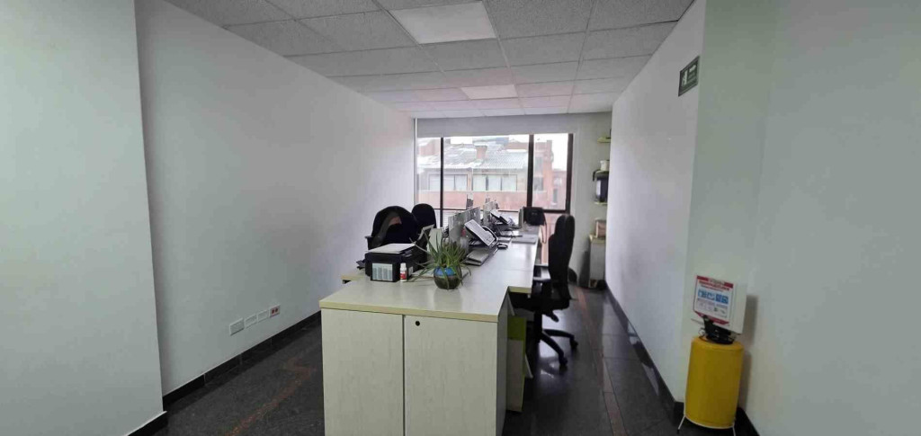 Oficina En Venta - Chicó, Bogotá