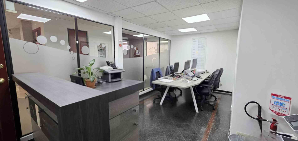 Oficina En Venta - Chicó, Bogotá