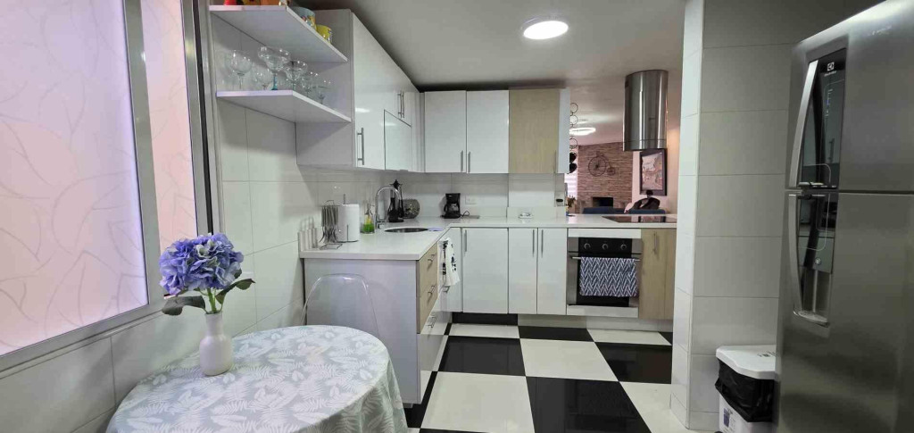 Apartamento En Venta - Santa Barbara Central, Bogotá