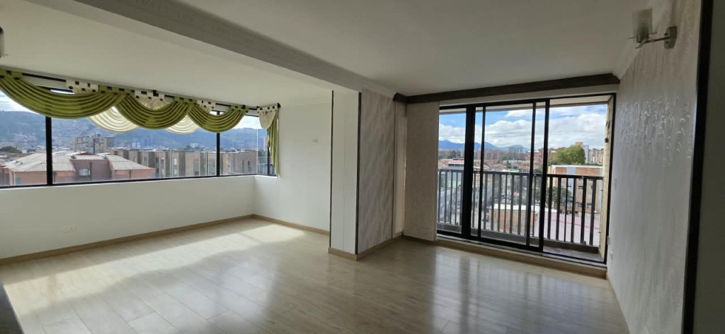 Apartamento En Venta - Britalia Norte, Bogotá