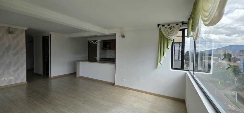 Apartamento En Venta - Britalia Norte, Bogotá