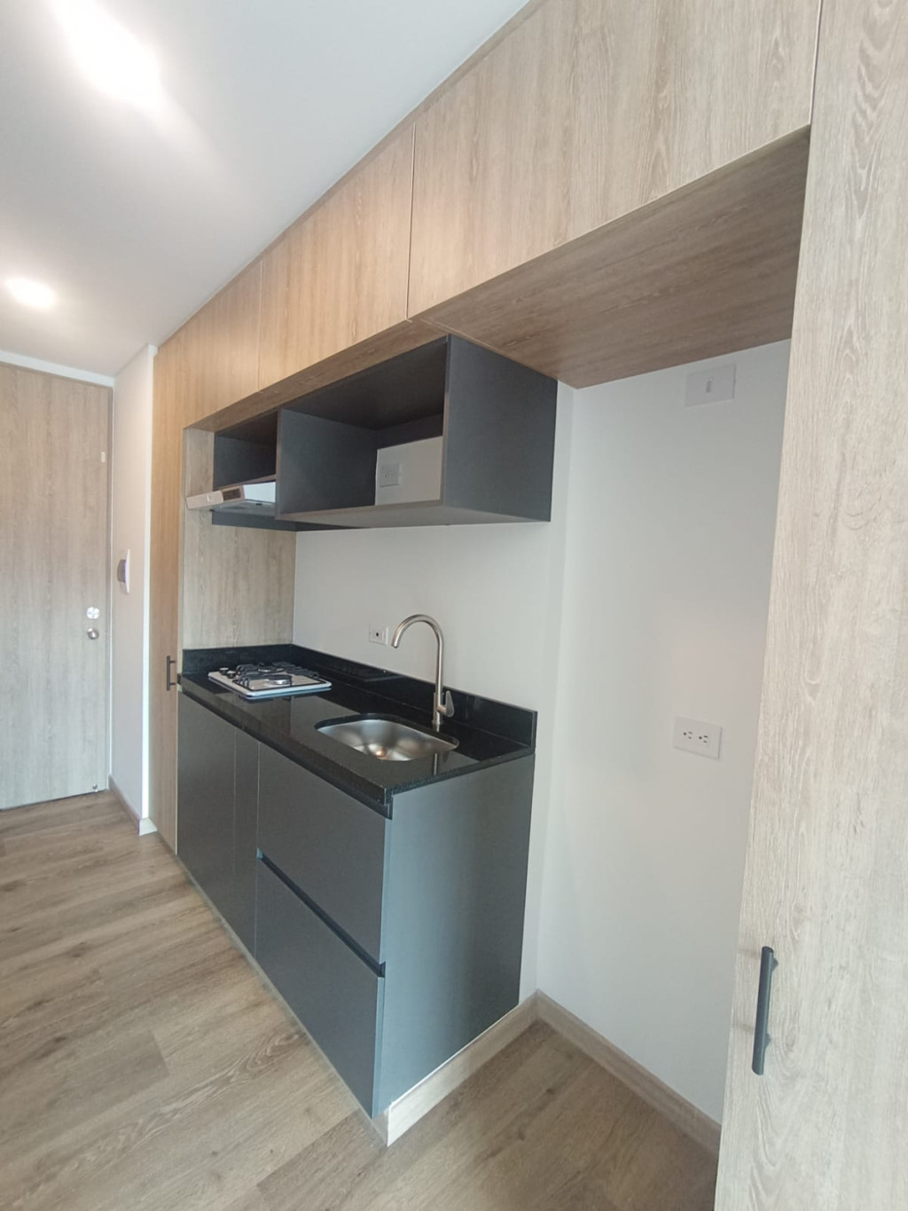 Apartaestudio En Arriendo - Andes Norte, Bogotá