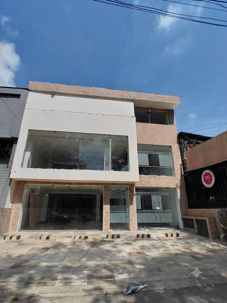Local en arriendo - Camino Real