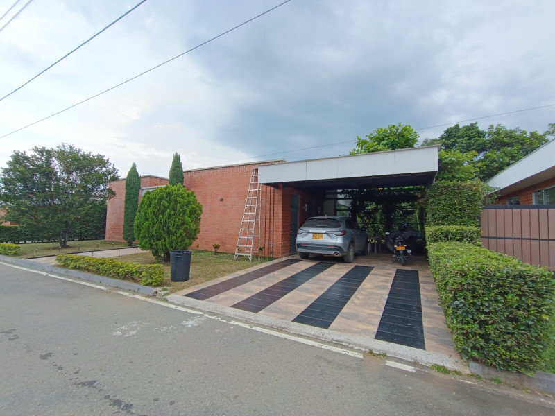 Casa en venta - Chipaya