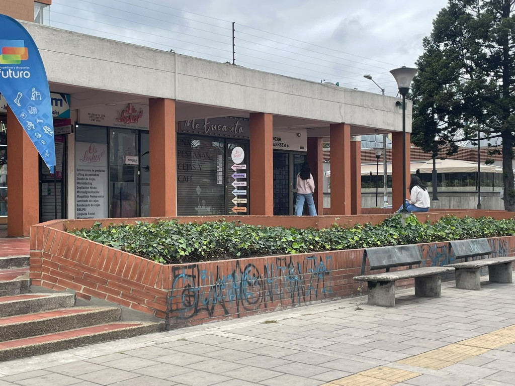 Local en Bogotá — foto 2