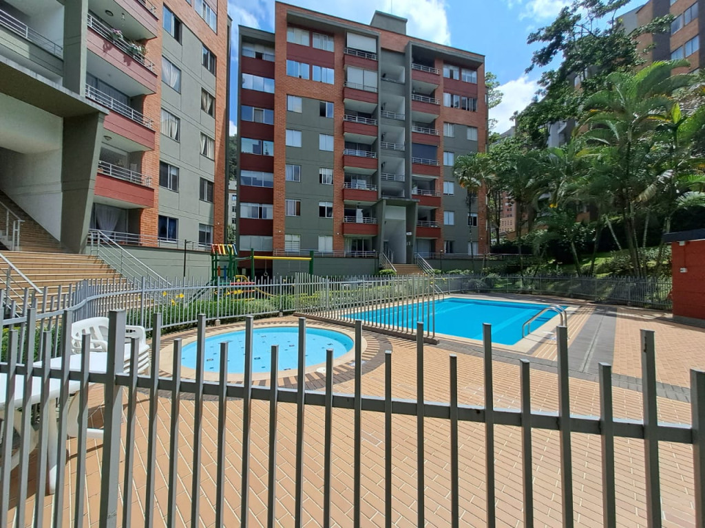 Imagen 21 de propiedad 687450