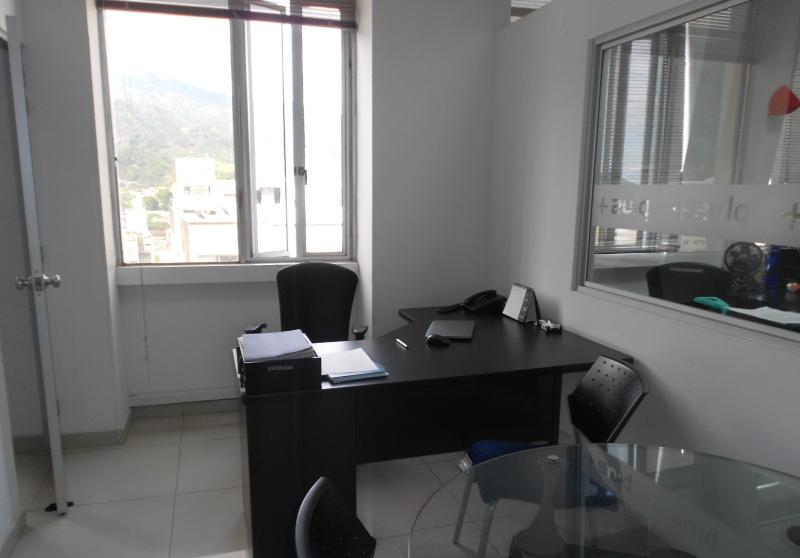 Oficina En Venta - Pent-House Centro Comercial Combeima Piso 9, Ibagué