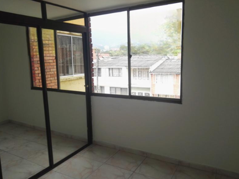 Apartamento En Venta - Urb Villa Marcela Piso 3, Ibagué