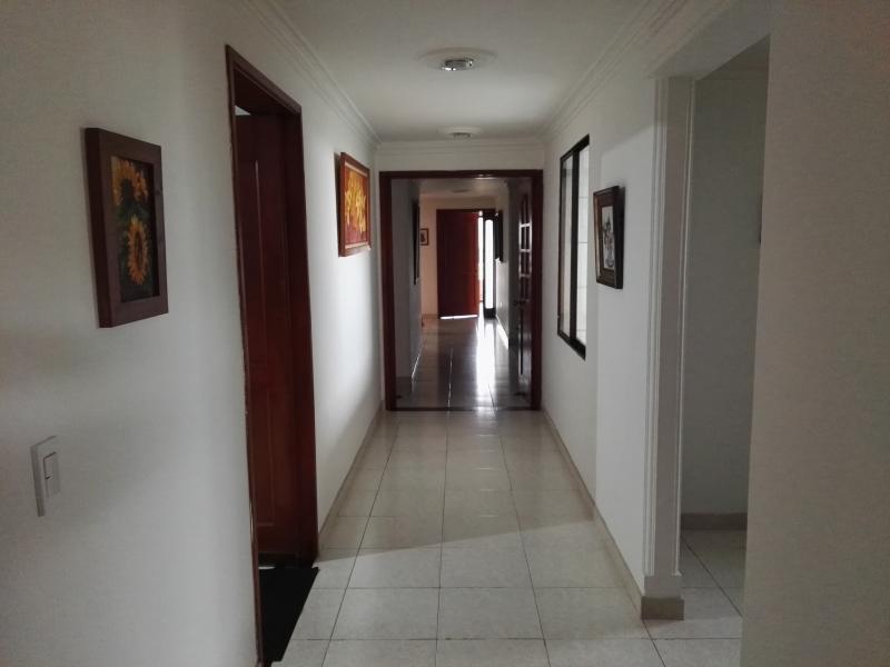 Apartamento En Venta - Edificio La Aurora Piso 5 - La Pola, Ibagué