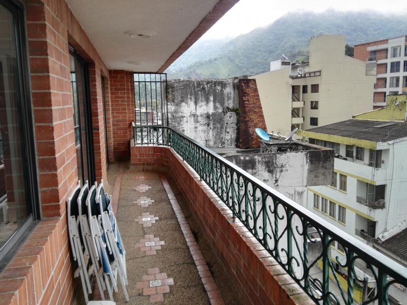 Apartamento En Venta - Edificio La Aurora Piso 5 - La Pola, Ibagué