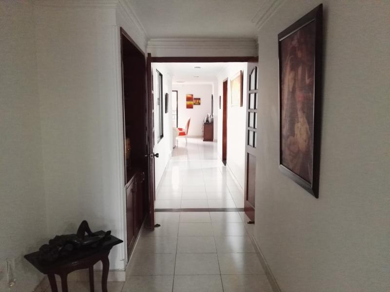 Apartamento En Venta - Edificio La Aurora Piso 5 - La Pola, Ibagué