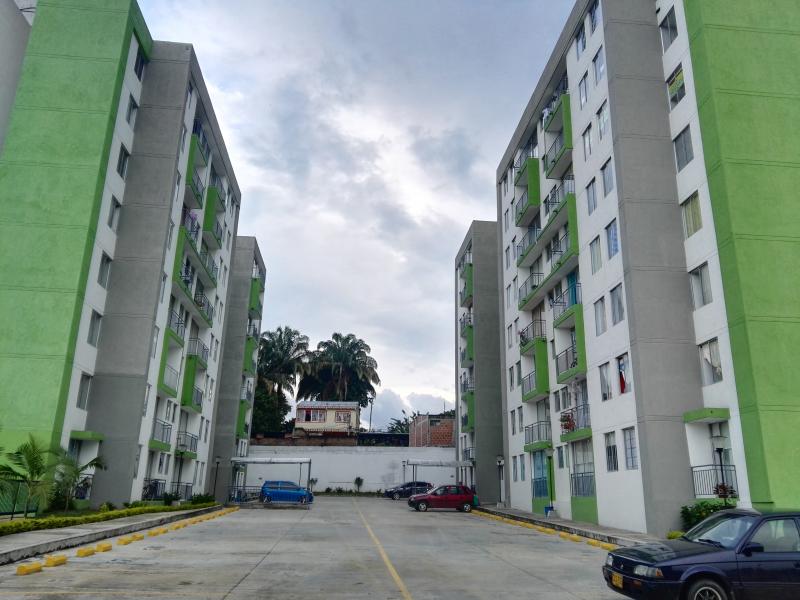 Apartamento En Venta - Balcones De San Nicolas Piso 6, Ibagué