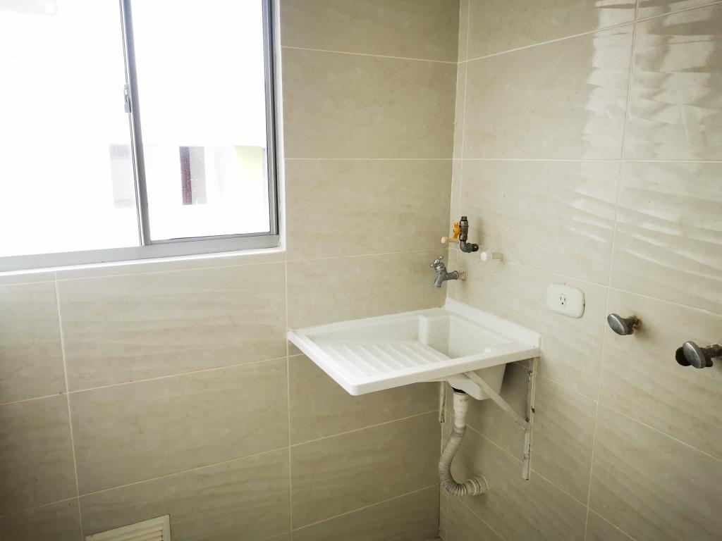 Apartamento En Venta - C.r Ibanasca Piso 12, Ibagué