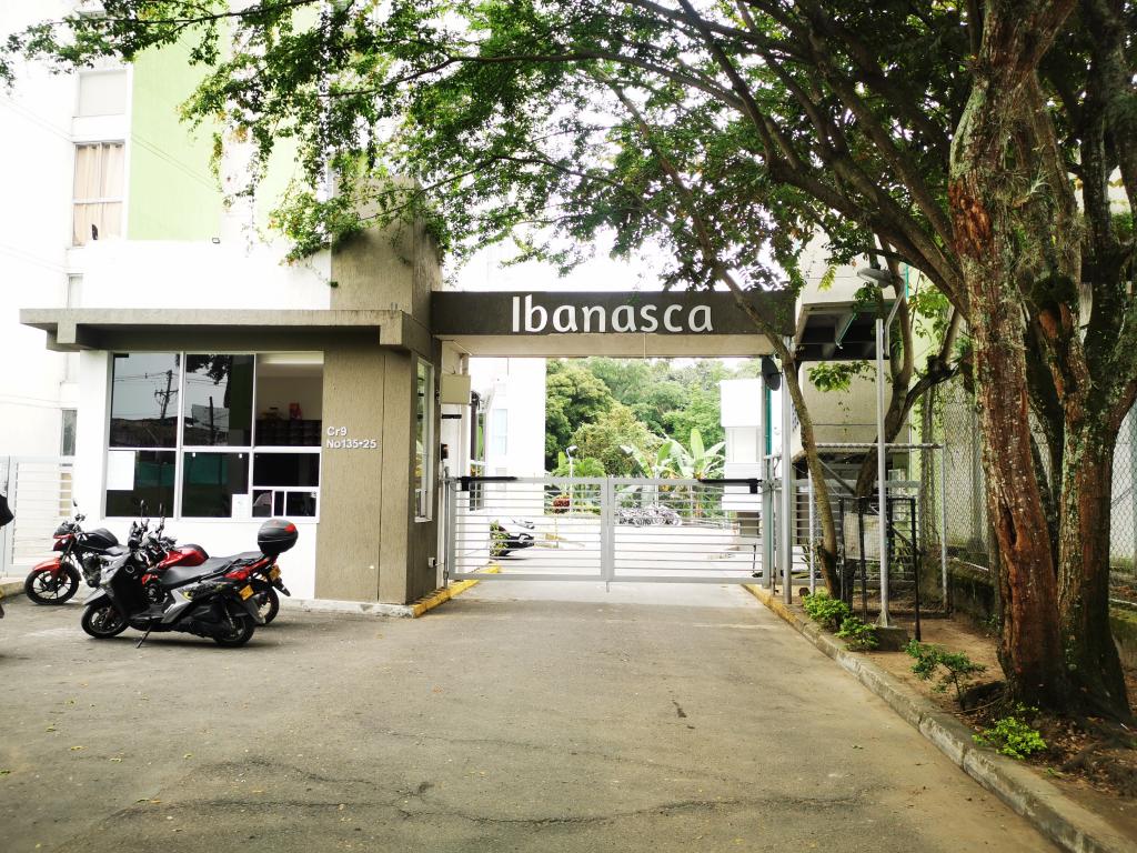 Apartamento En Venta - C.r Ibanasca Piso 12, Ibagué