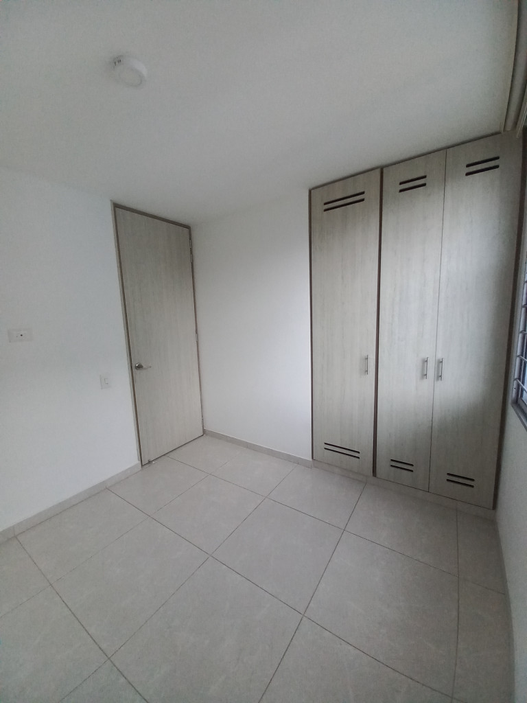 Apartamento En Venta - Club Residencial  Torreon De Varsovia Piso 18, Ibagué