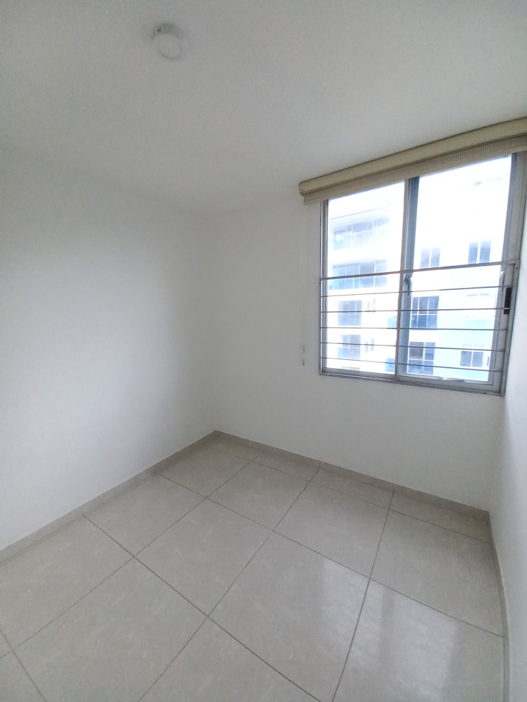 Apartamento En Venta - Club Residencial  Torreon De Varsovia Piso 18, Ibagué