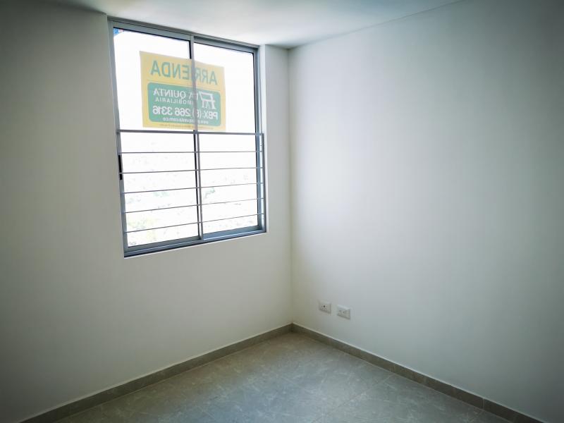 Apartamento En Venta - Club Residencial  Torreon De Varsovia Piso 18, Ibagué