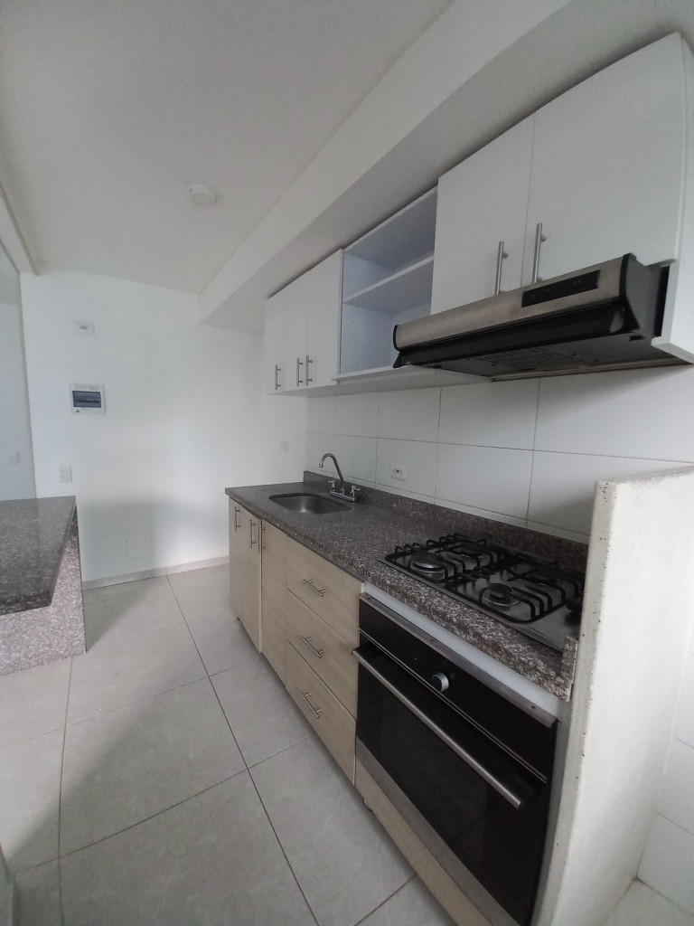 Apartamento En Venta - Club Residencial  Torreon De Varsovia Piso 18, Ibagué