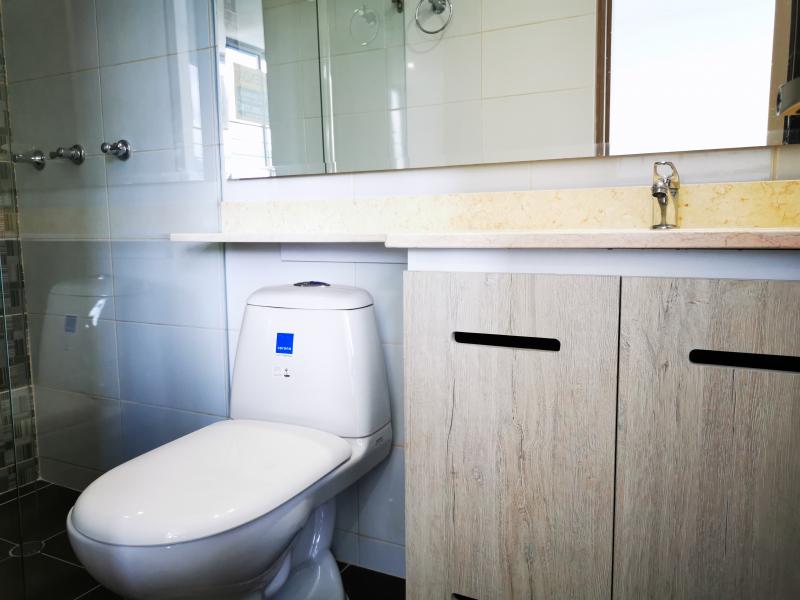 Apartamento En Venta - Club Residencial  Torreon De Varsovia Piso 18, Ibagué