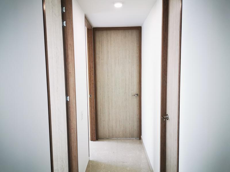 Apartamento En Venta - Club Residencial  Torreon De Varsovia Piso 18, Ibagué