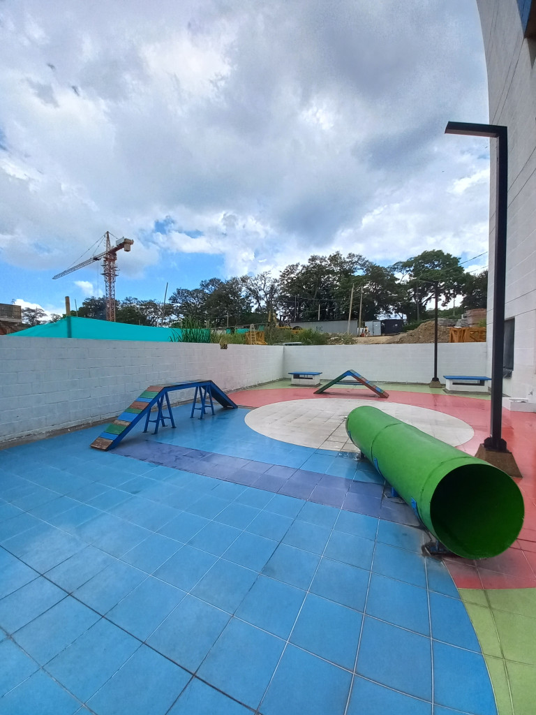 Apartamento En Venta - Club Residencial  Torreon De Varsovia Piso 18, Ibagué