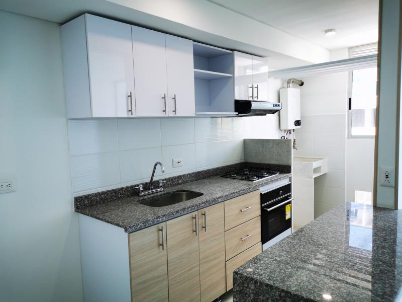 Apartamento En Venta - Club Residencial  Torreon De Varsovia Piso 18, Ibagué