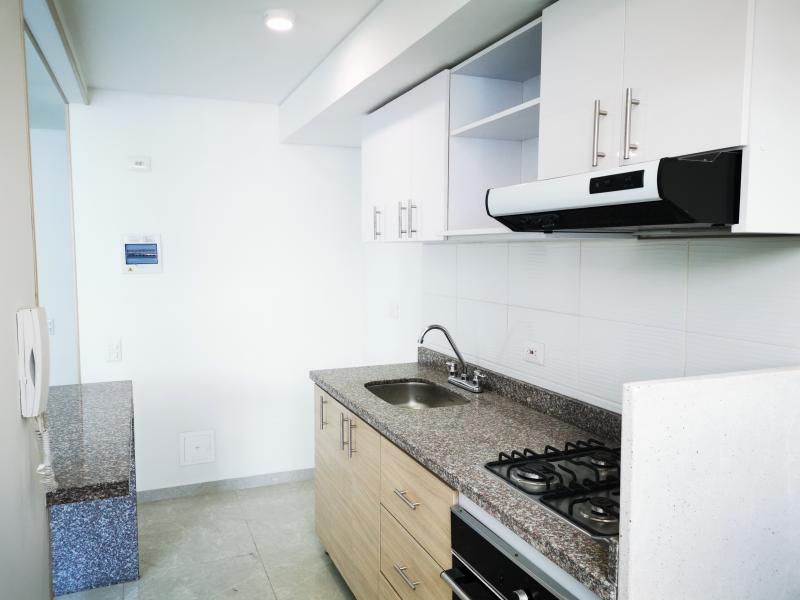 Apartamento En Venta - Club Residencial  Torreon De Varsovia Piso 18, Ibagué