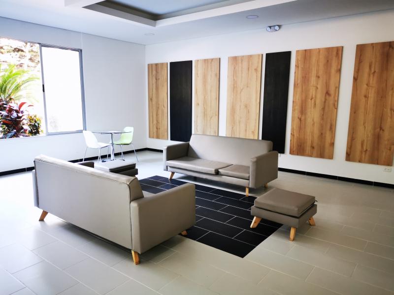 Apartamento En Venta - Club Residencial  Torreon De Varsovia Piso 18, Ibagué