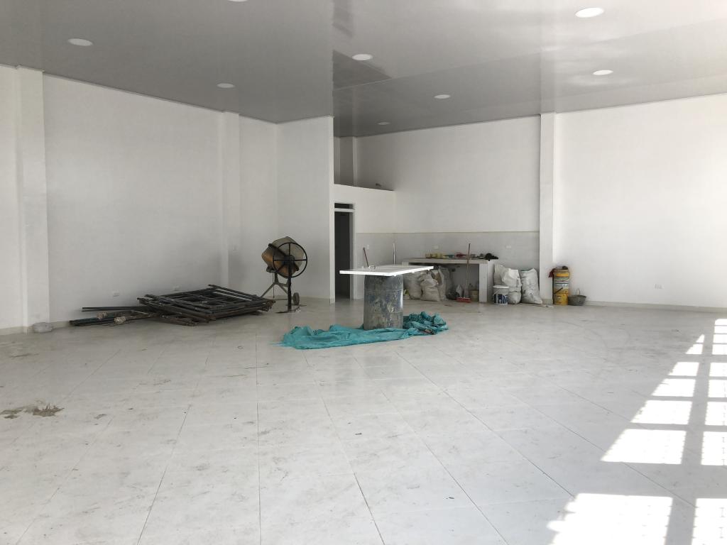 Local En Arriendo - Local 21 Con 3, Ibagué