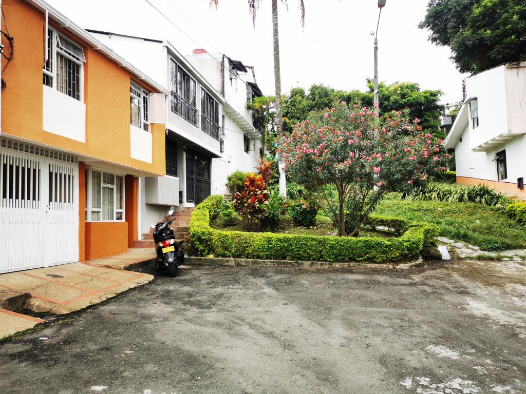 Casa En Venta - Urbanizacion Valparaiso  Segunda Etapa, Ibagué